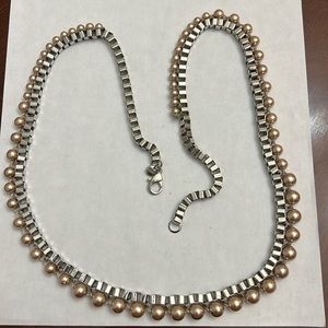 Ann Taylor loft necklace